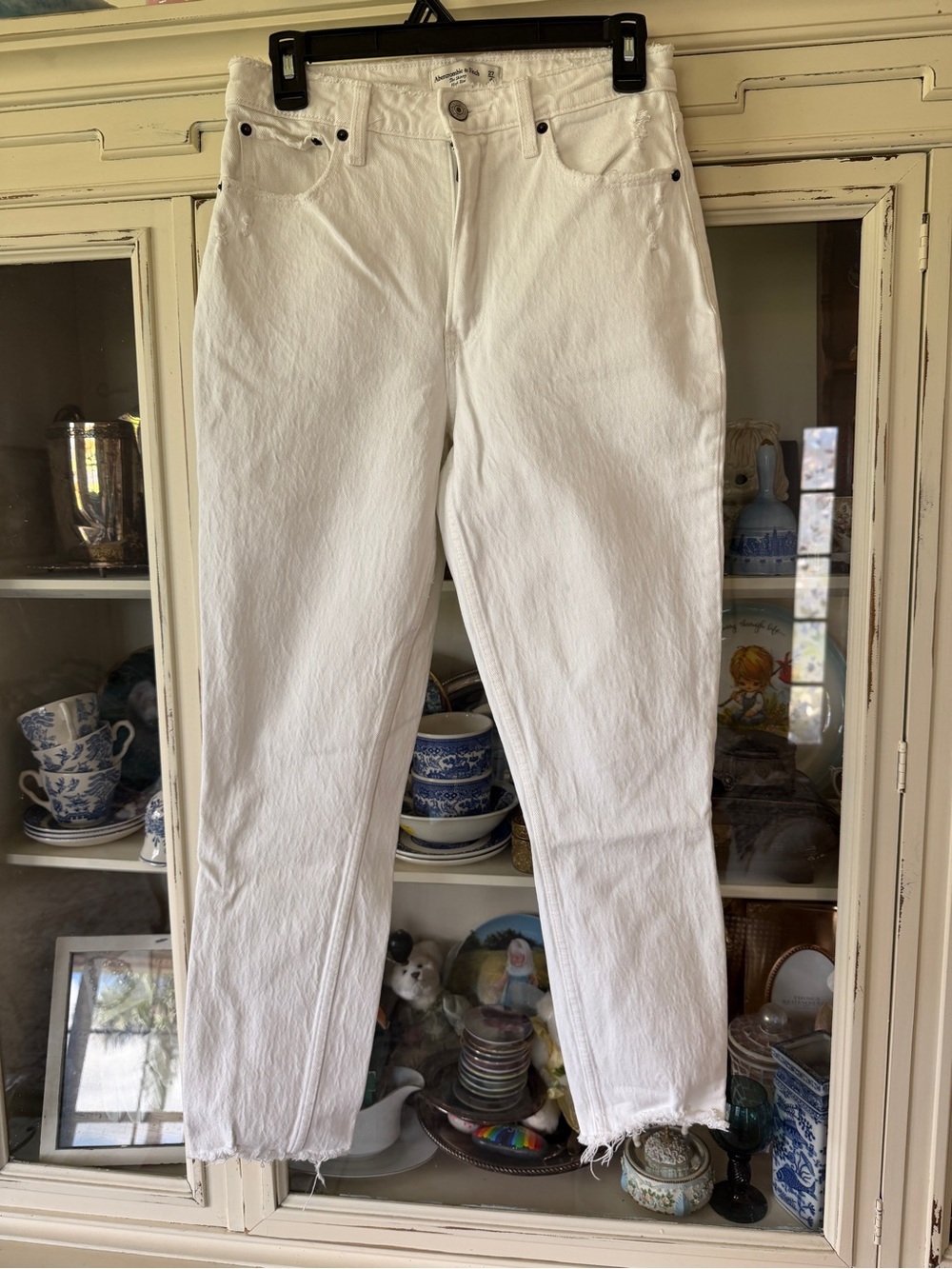 Abercrombie & Fitch White Straight-Leg Jeans with Frayed Hem
